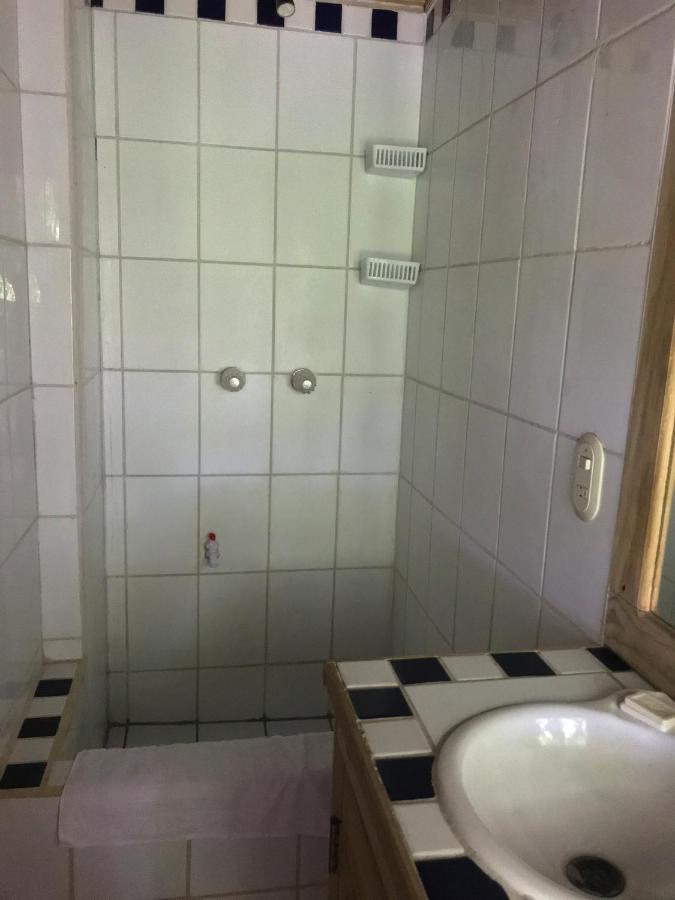 Roatan Bed & Breakfast Apartments West End Extérieur photo