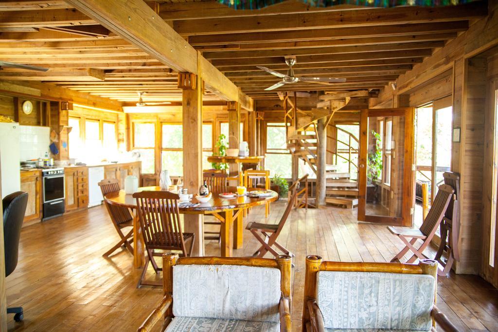 Roatan Bed & Breakfast Apartments West End Extérieur photo