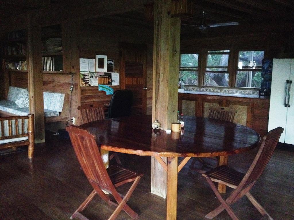 Roatan Bed & Breakfast Apartments West End Extérieur photo