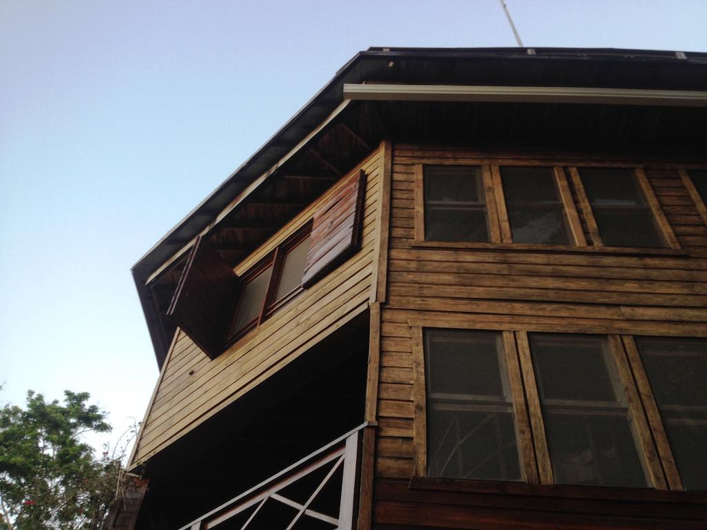 Roatan Bed & Breakfast Apartments West End Extérieur photo