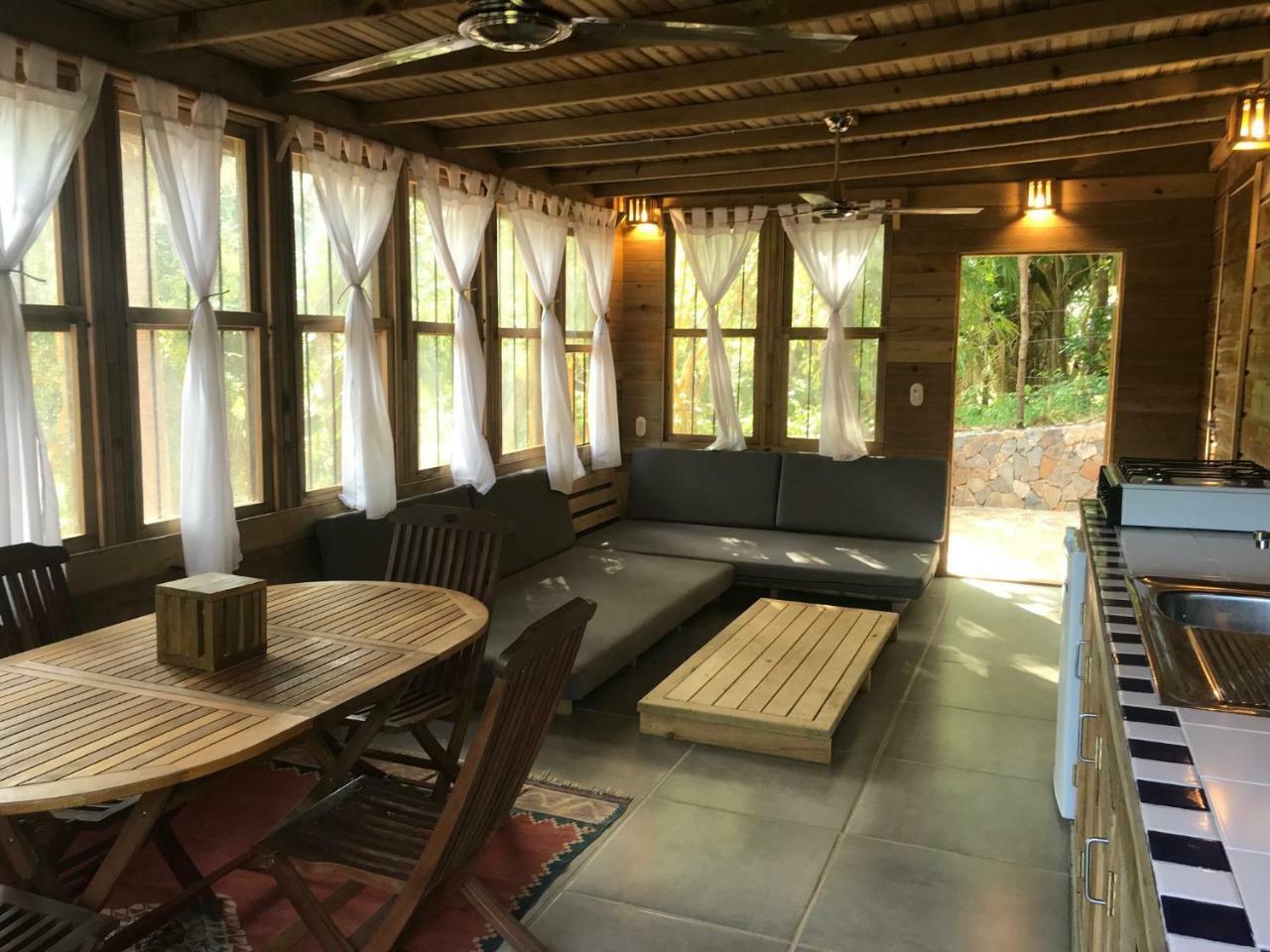 Roatan Bed & Breakfast Apartments West End Extérieur photo